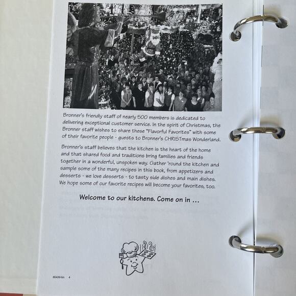 “Bronner's Flavorful Favorites” By Christmas Wonderland Frankenmuth MI Cookbook - Picture 6 of 8